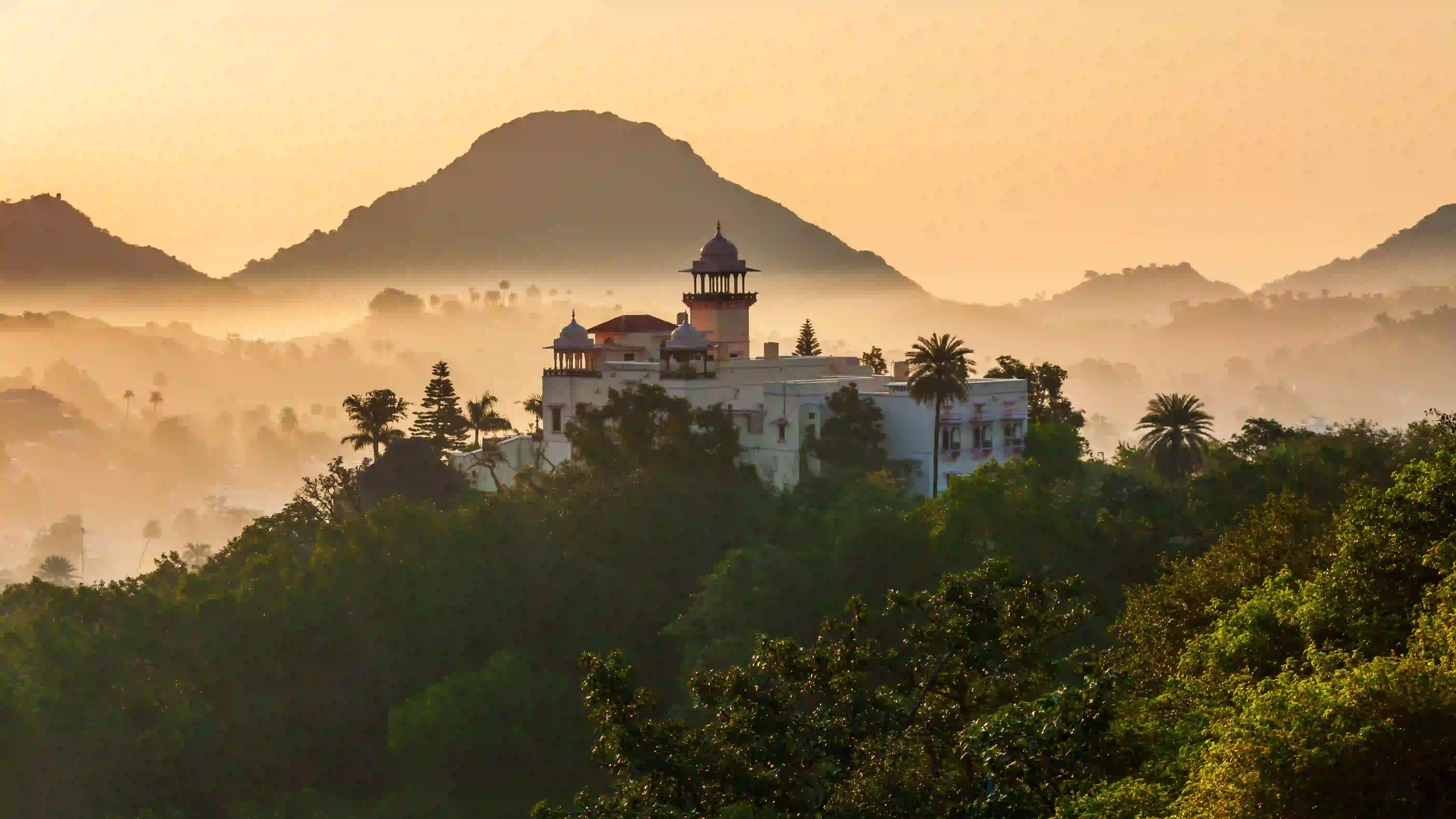 Udaipur Mount Abu Tour